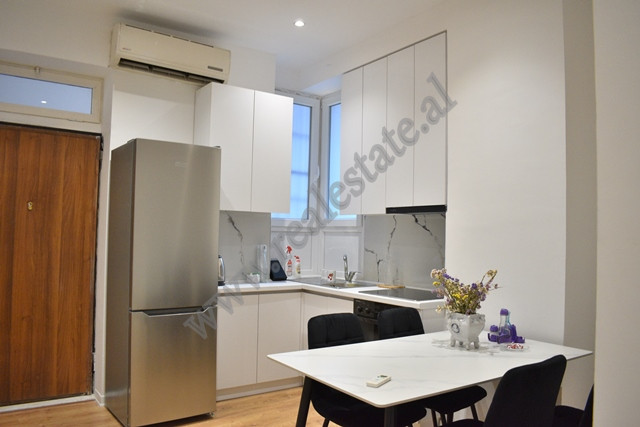 Garsoniere me qira prane rruges se Barrikadave ne Tirane